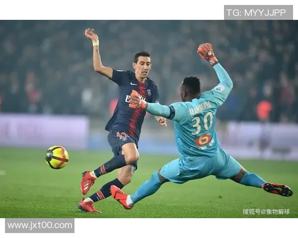 从足球明星独特跑姿解读运动之美与竞技精神力量 从足球明星独特跑姿解读运动之美与竞技精神力量