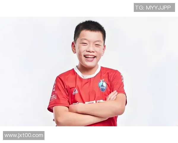 全球足球星探揭秘:如何挖掘潜力新星并改变足球未来 全球足球星探揭秘:如何挖掘潜力新星并改变足球未来